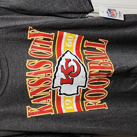 Kansas City football tshirt NWT - Picture 2 of 13